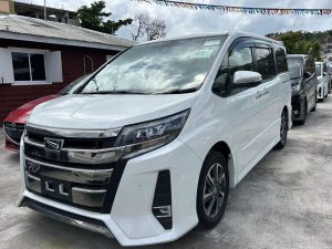 Toyota Noah 2019