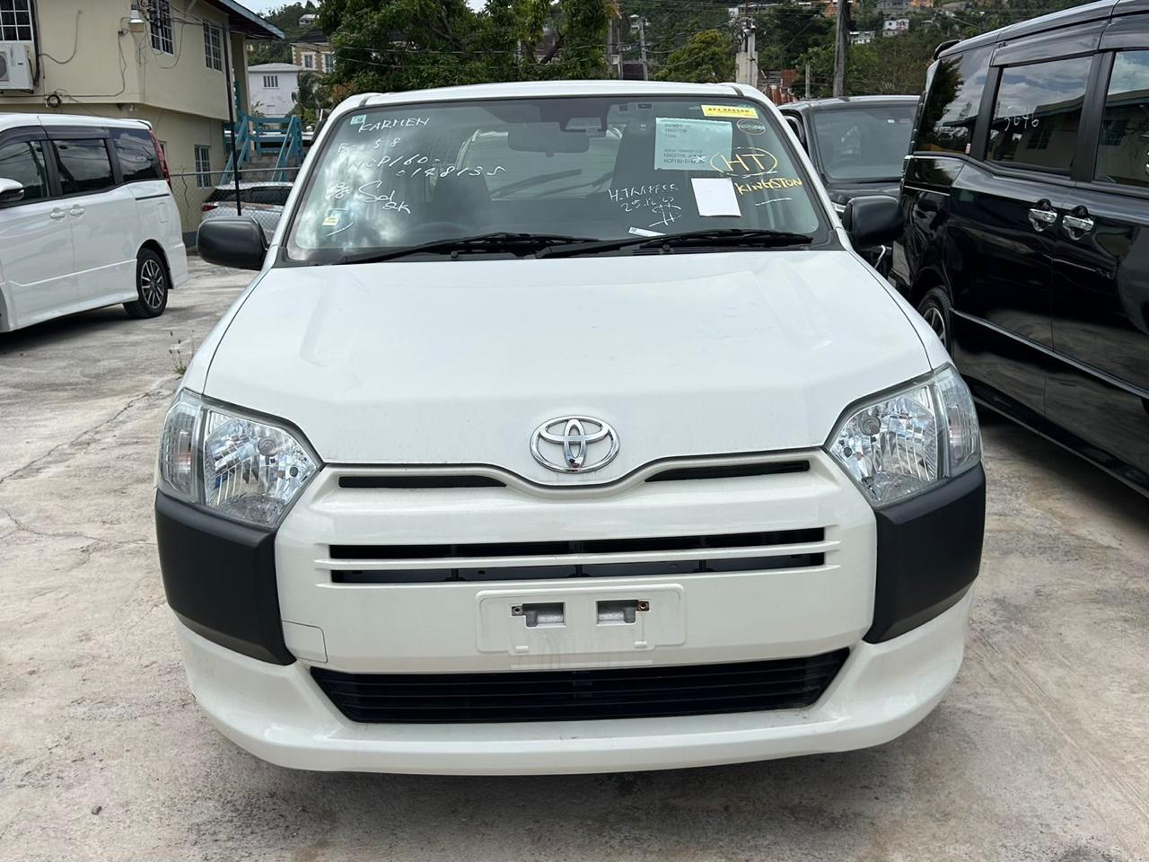 
								Toyota Probox 2020 full									