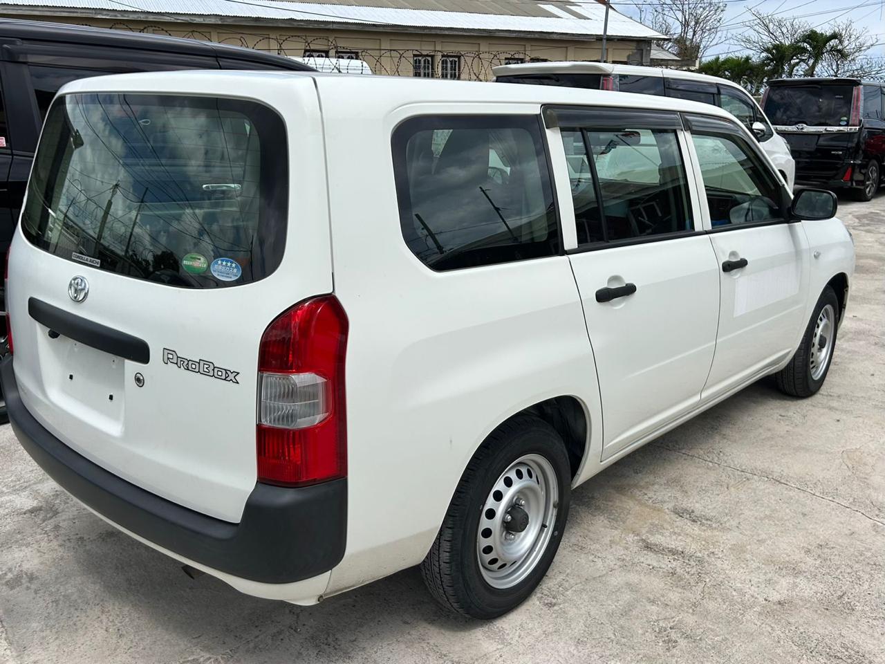 
								Toyota Probox 2020 full									