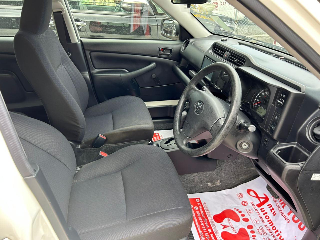 
								Toyota Probox 2020 full									