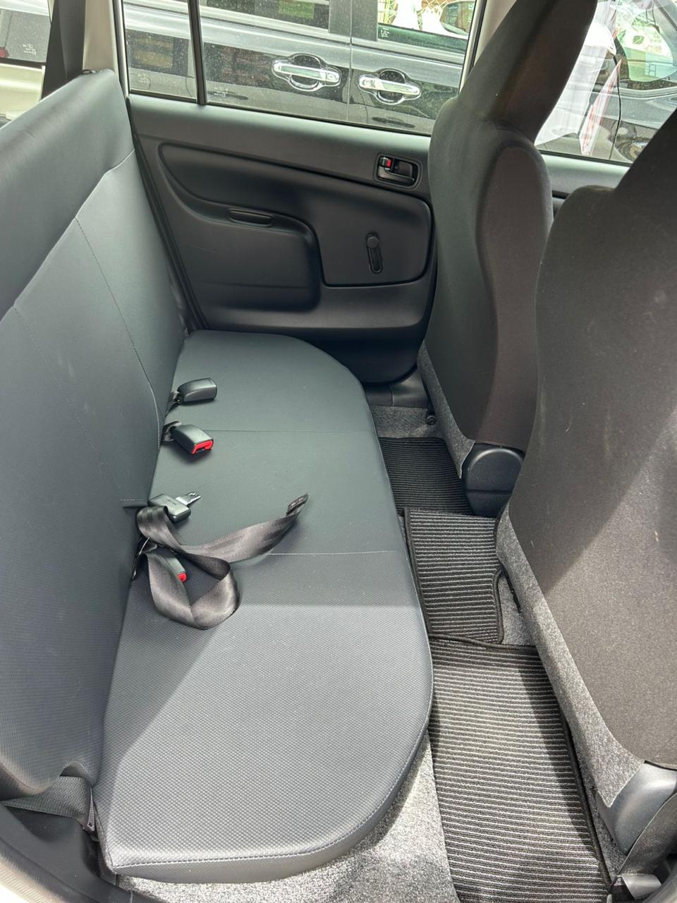 
								Toyota Probox 2020 full									